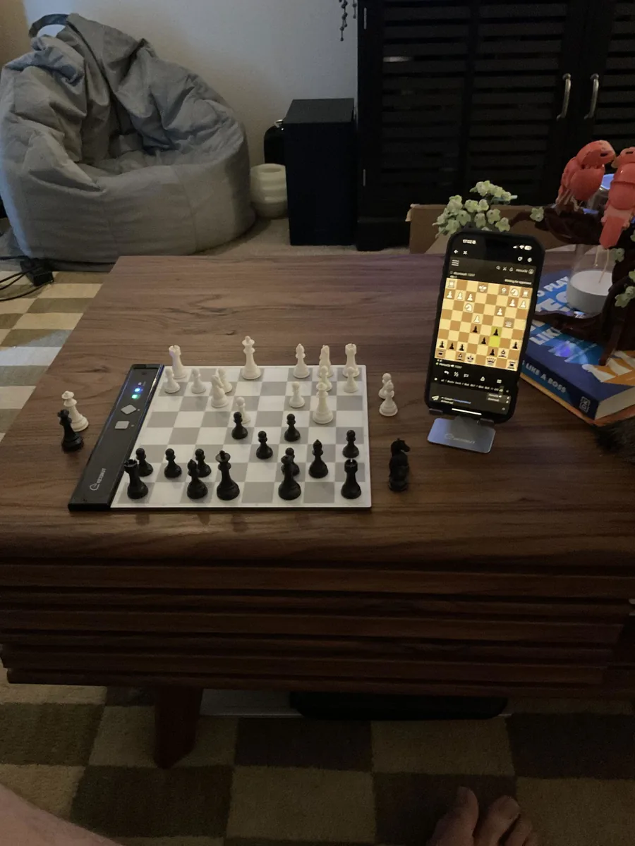 Chessnut Go покупателя Джеймса Зумвальта