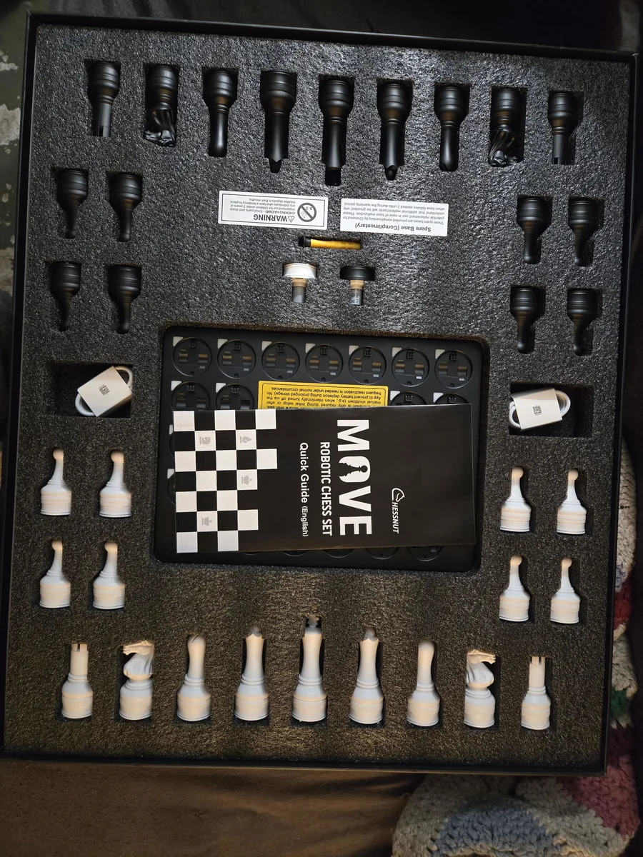 Автоматическая Chessnut Move покупателя Криса Янси