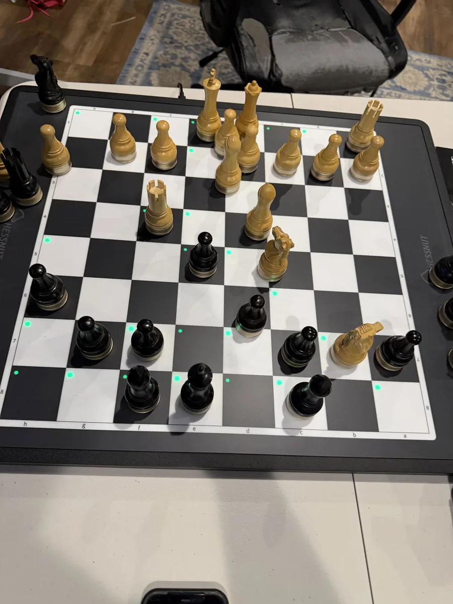 Chessnut Move покупателя Райана Сазерленда